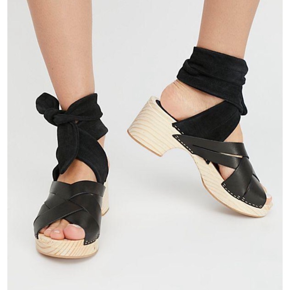 Free People Emmy Black strap sandal Clogs - Picture 1 of 6
